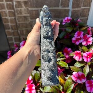 A wolf original the wolf‎ sculpture handmade in Canada fish seal carving